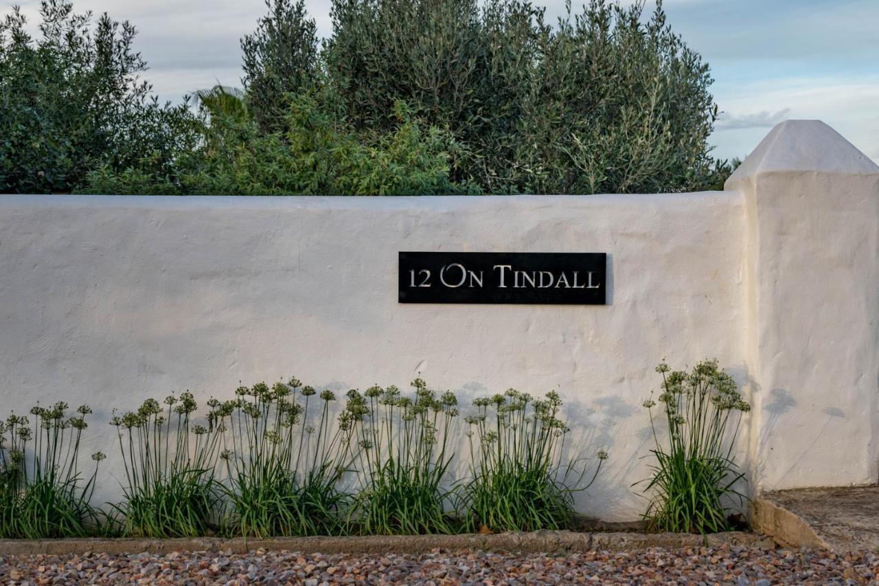 12 On Tindall McGregor Exteriör bild